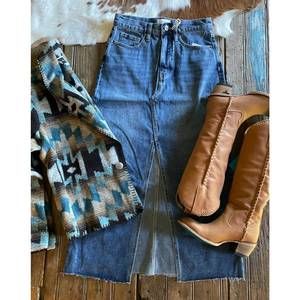 NEW DRIFTWOOD cibola denim skirt in blue